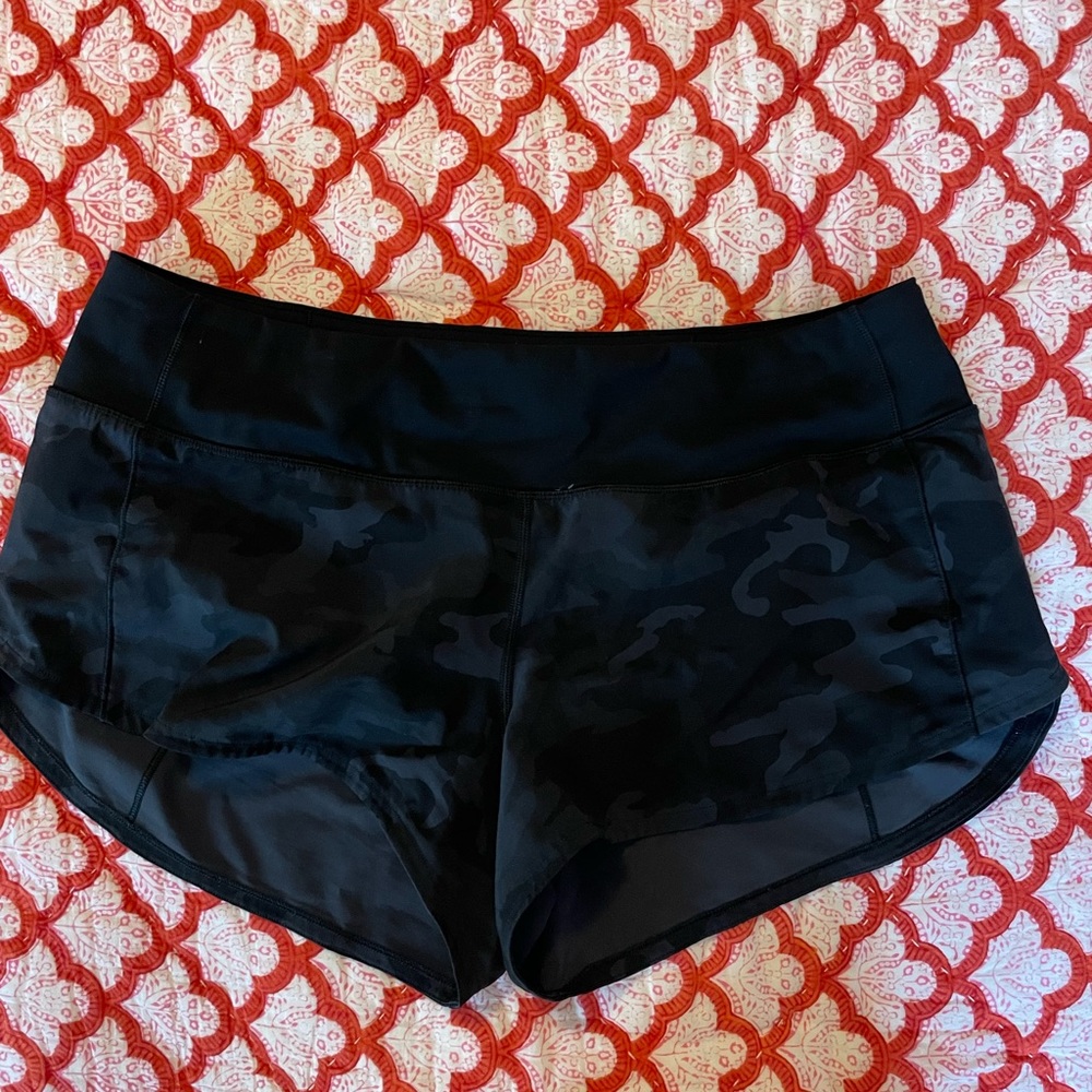 lululemon speed up shorts black camo